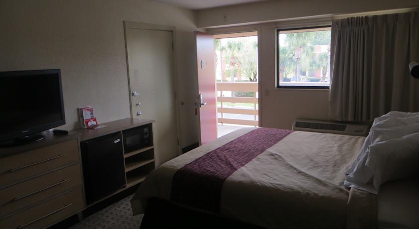 Clarion Inn & Suites At International Drive Orlando Kültér fotó